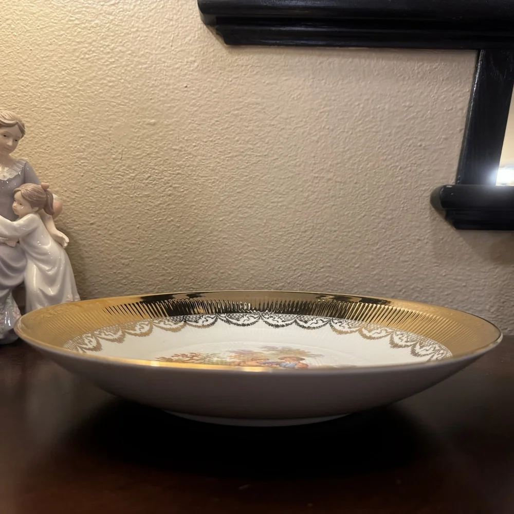 Vtg JWK Bavaria W.Germany 11.25”Fragonard Love Story Gold Edge Decoration Plate